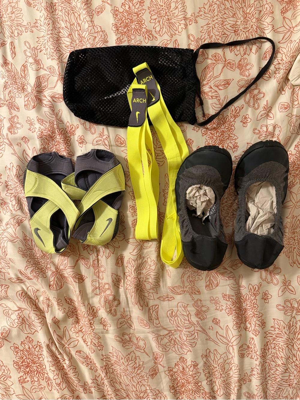 Nike Studio Air Wrap Yellow and Shoes and Ribbons RARE 2012 - Picture 2 of 12